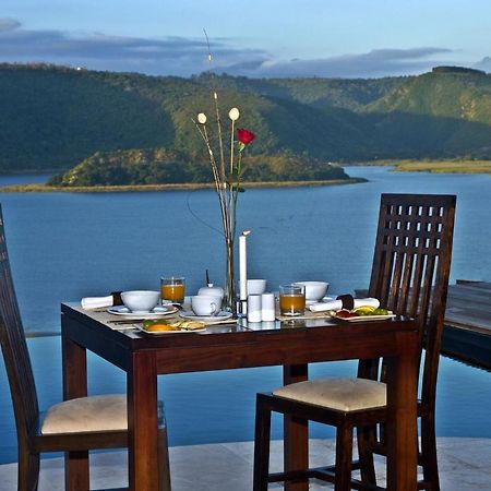 Lodge On The Lake And Wellness Spa Wildernis Exteriör bild
